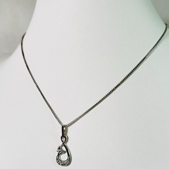 Silver 925 Infinity Butterfly Pendant Necklace CZ 925 Italian Box Chain 18" Gift - Picture 1 of 10